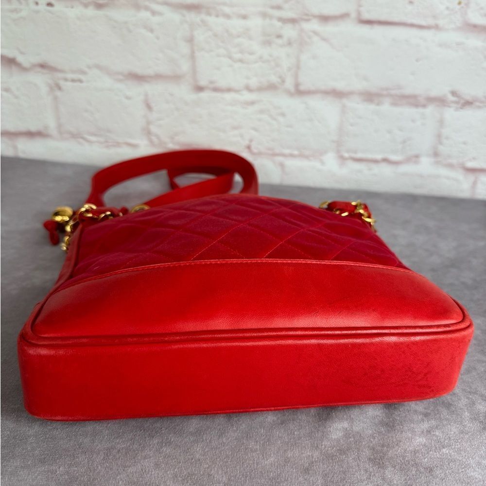 Chanel Red Satin Quilted Chain Shopper Tote Bag - Picture 4 of 16